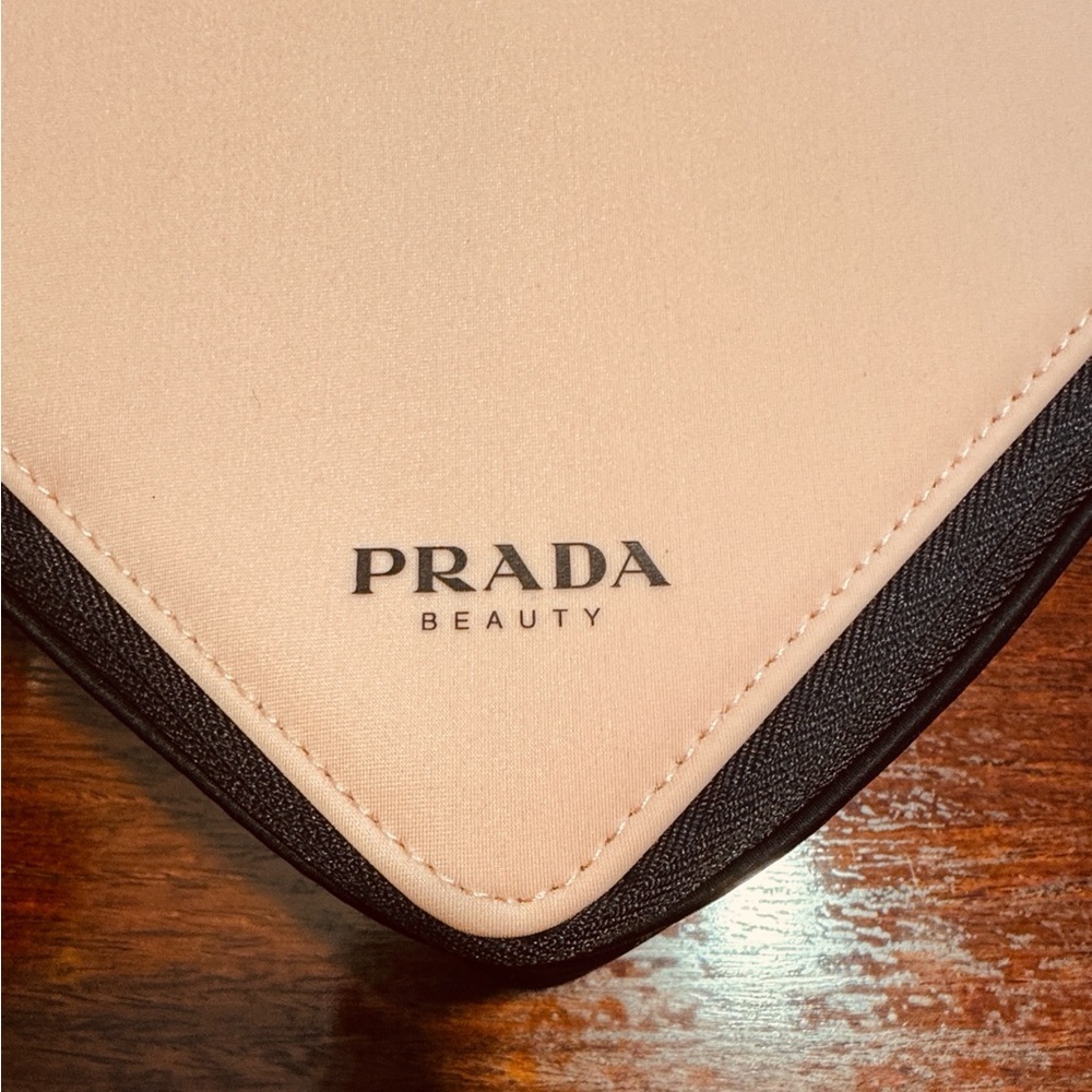 NWT Prada Beauty Black and Pink Triangle Pouch and Dust Bag GREAT LUXURY GIFT! - Picture 9 of 9